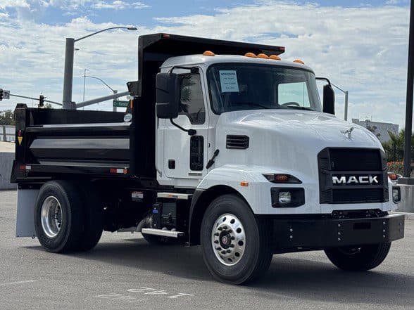 Photo of 2024 MACK MD6 MMX2625S
