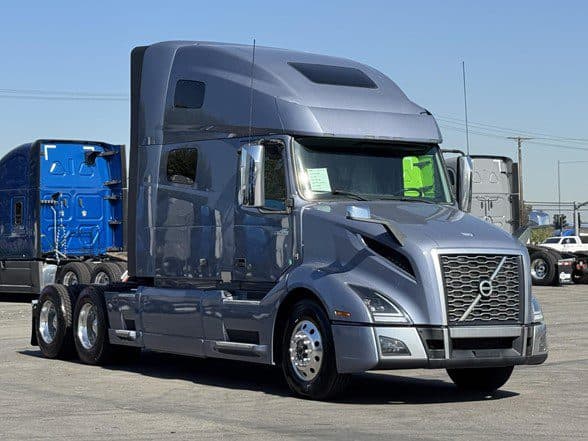 Photo of 2022 VOLVO VNL64T760 UC5583