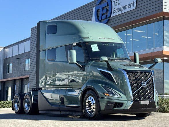 Photo of 2025 VOLVO VNL64T860 VB6678