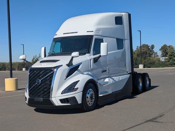 Photo of 2026 VOLVO VNL64T860 VB7136