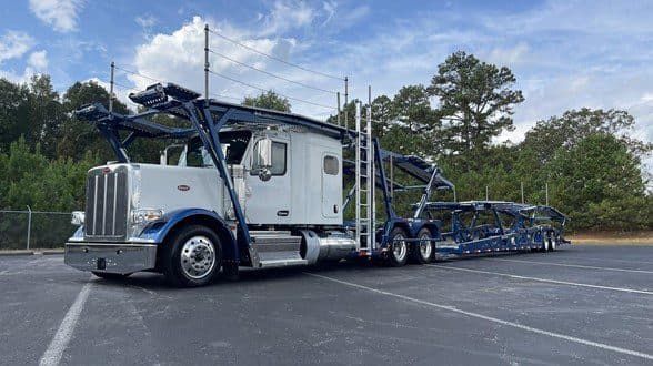 Photo of 2025 PETERBILT 589 ATN3145