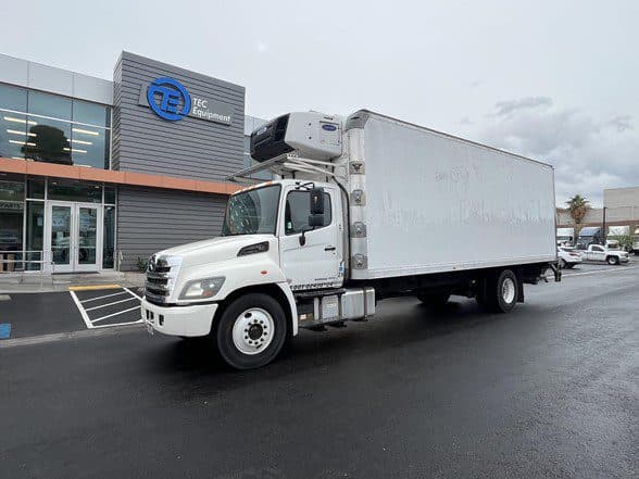 Photo of 2019 HINO 338 UV1083L