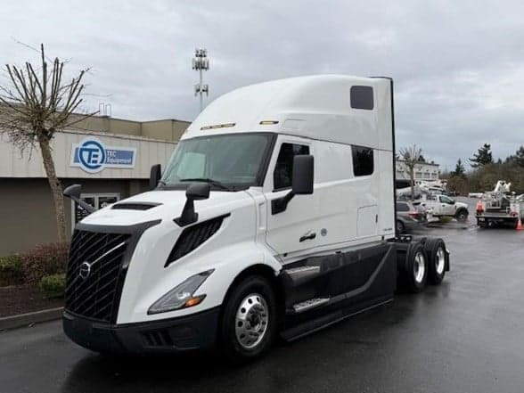 Photo of 2026 VOLVO VNL64T860 VS6052