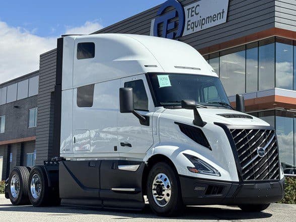 Photo of 2027 VOLVO VNL64T860 VC9763