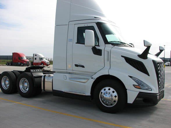 Photo of 2027 VOLVO VNR64T300 VMH1555