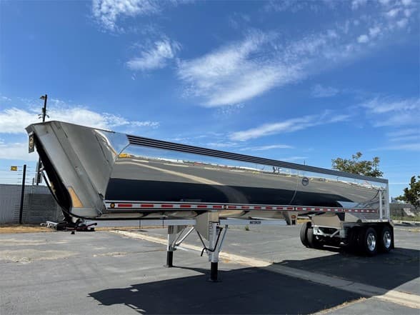 Photo of 2024 MAC TRAILER MFG 40′ MACSIMIZER ALUM FRAMELESS HALF ROUND TNC10059