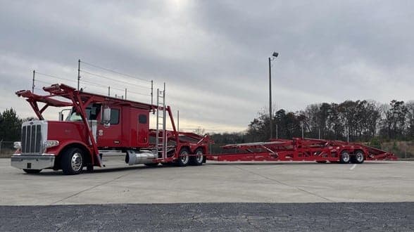 Photo of 2025 PETERBILT 589 ATN3198