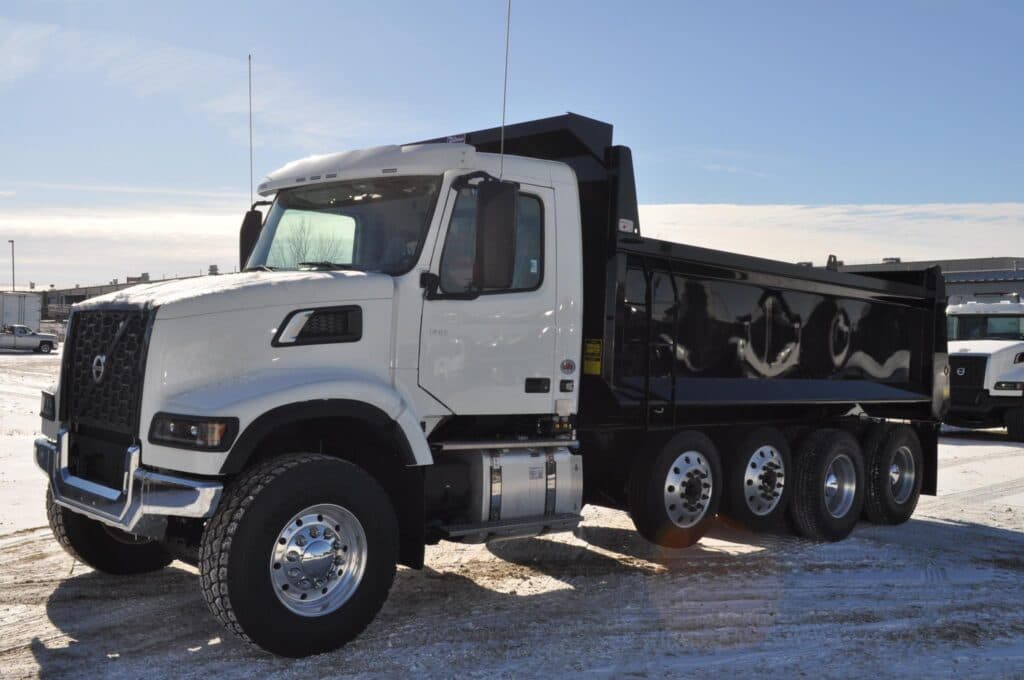 Photo of 2026 VOLVO VHD104F300 VSF1274