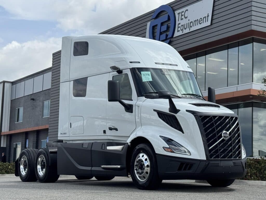 Photo of 2027 VOLVO VNL64T860 VC9798