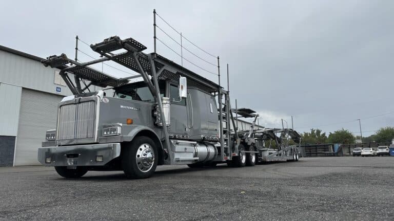 Photo of 2023 WESTERN STAR 4900FA ATU562C