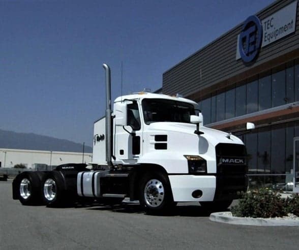 Photo of 2024 MACK ANTHEM 64T MC4822S Day Cab