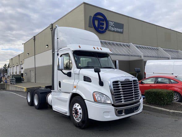 Photo of 2018 FREIGHTLINER CASCADIA 113 US3945