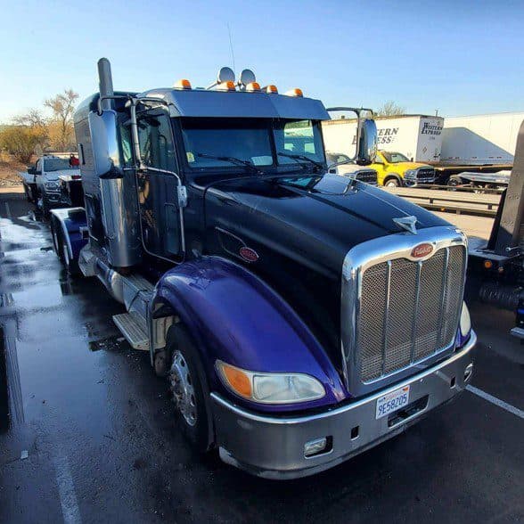 2011 PETERBILT 348 PETE W 2021 /DTU