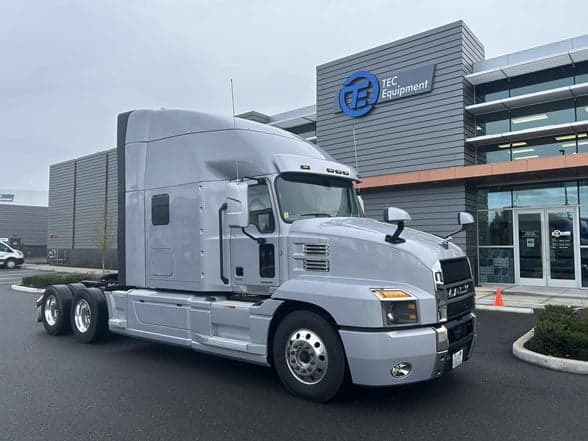 2024 MACK ANTHEM 64T ULY1047C