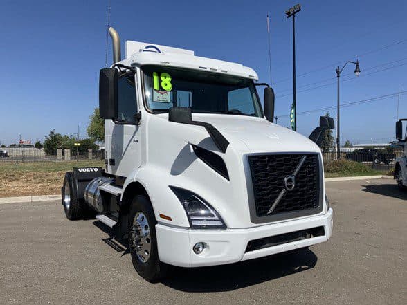 2018 VOLVO VNR42T300 UD3402L